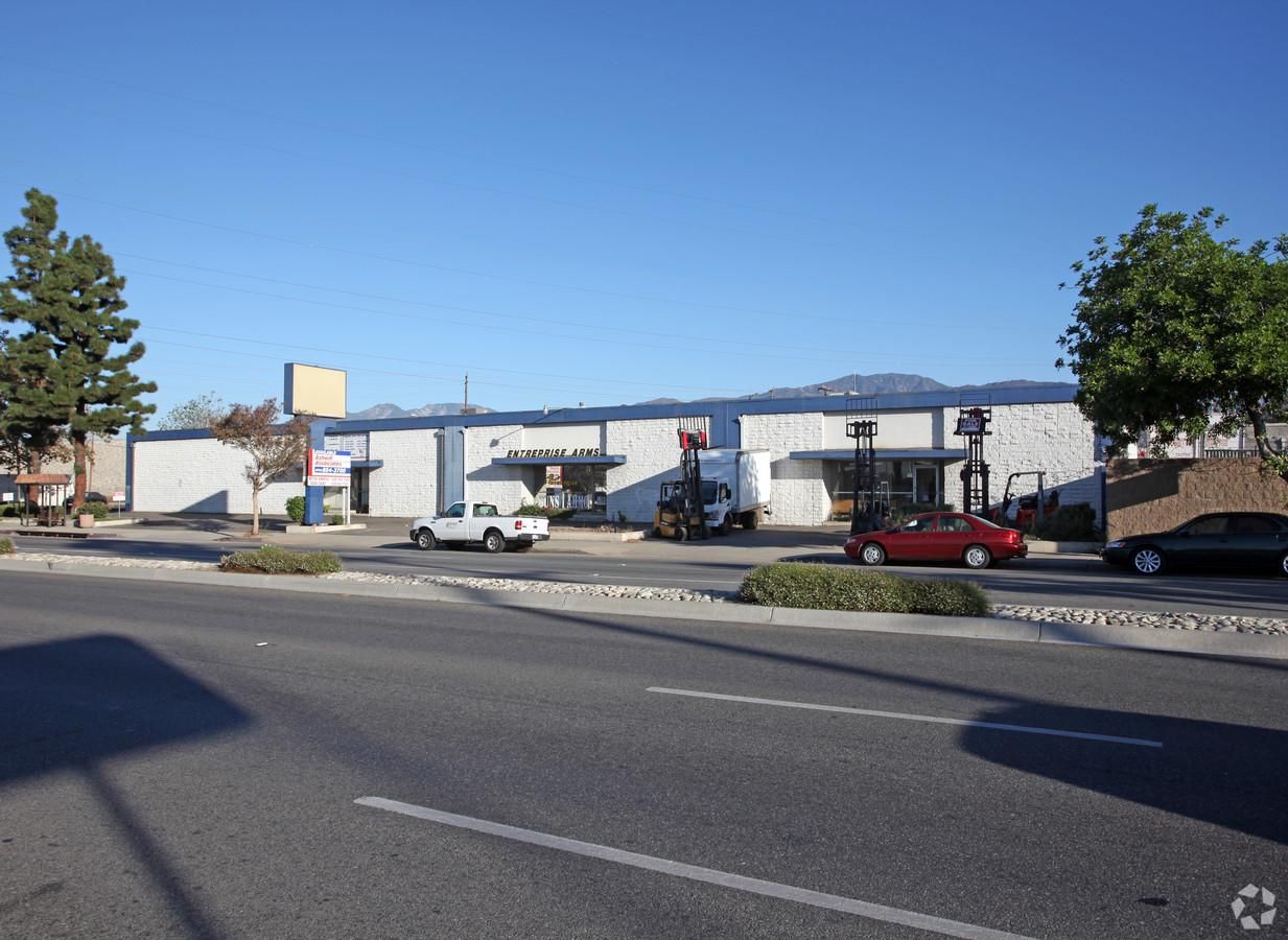 Industrial Property For Lease photo 1