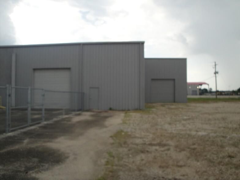 6405 Highway 347 photo 3