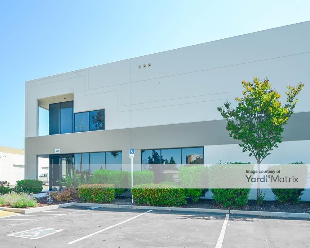 Calaveras Center - Building 2 photo 2