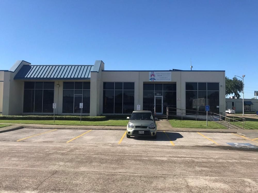 Oak Creek Business Park photo 2