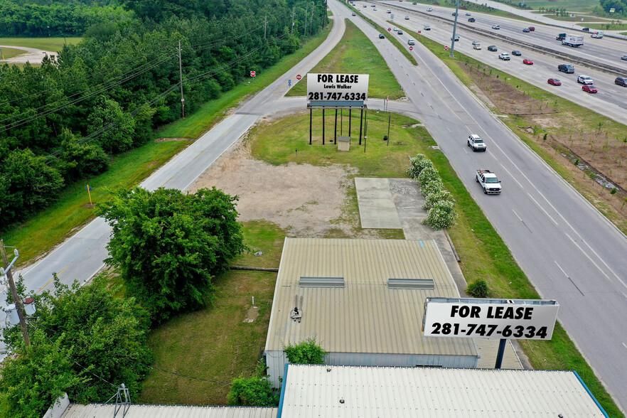 22311 N I-45 22311 N I-45 photo 4