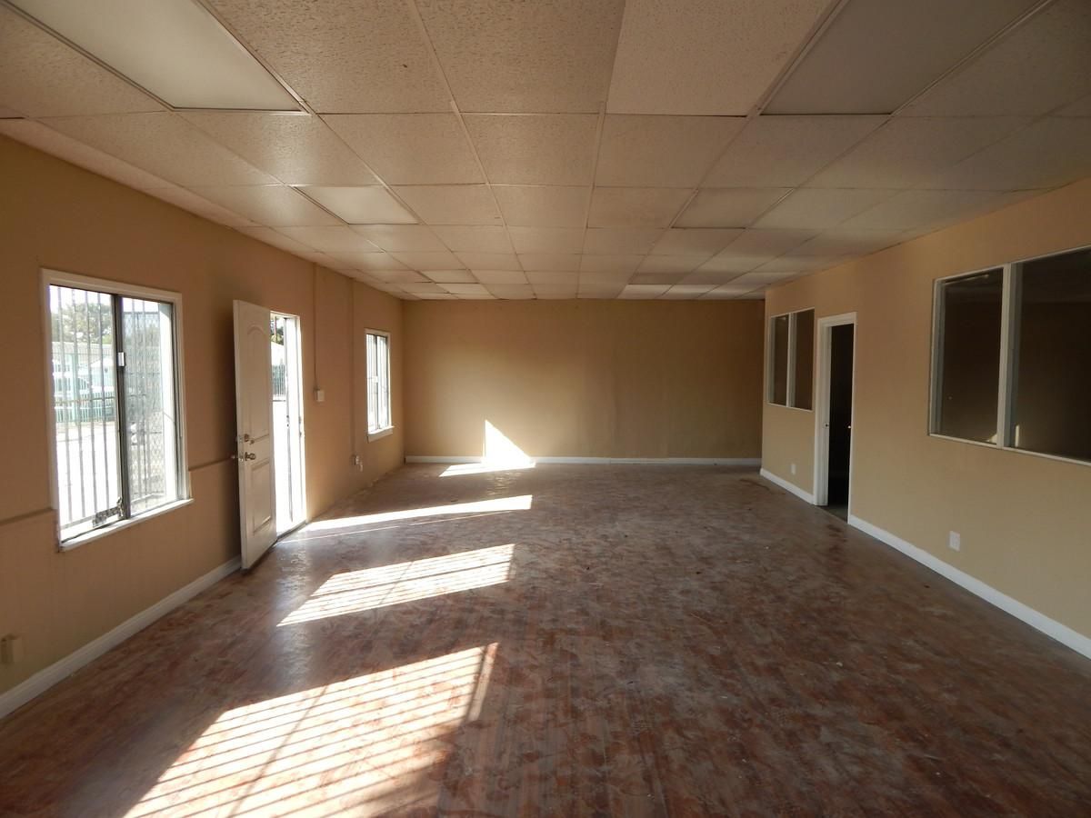 Industrial Property For Sale photo 4