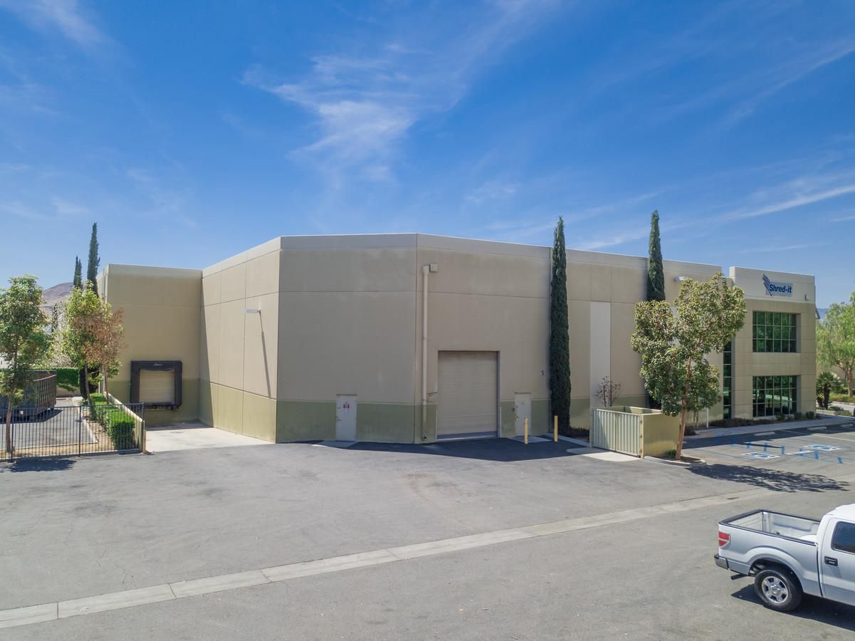 Bldg 2 photo 3