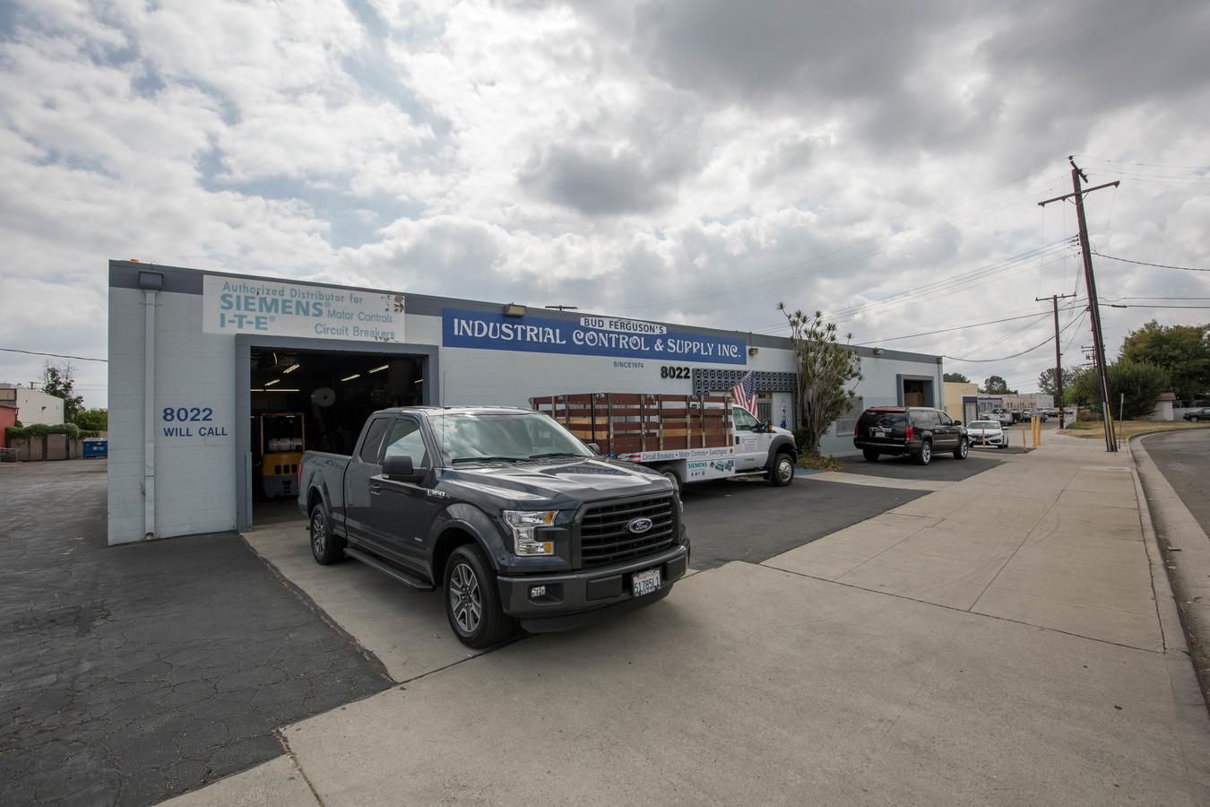 Industrial Property For Lease photo 1