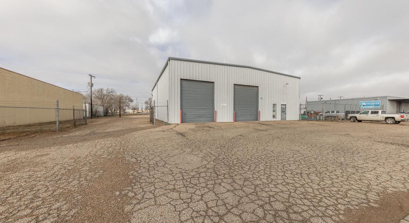 4008 Ave A photo 2
