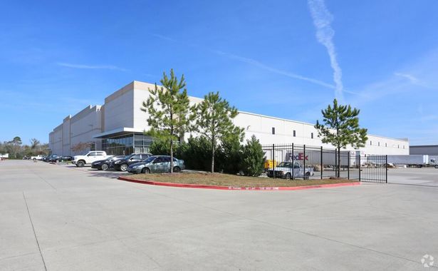 Greens Crossing Distribution Center 860 Greens Pky