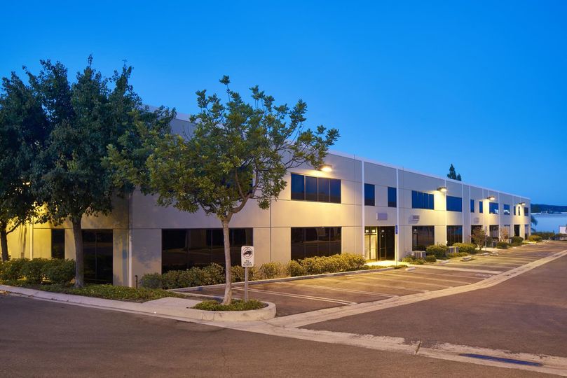 21-29 West Easy Street