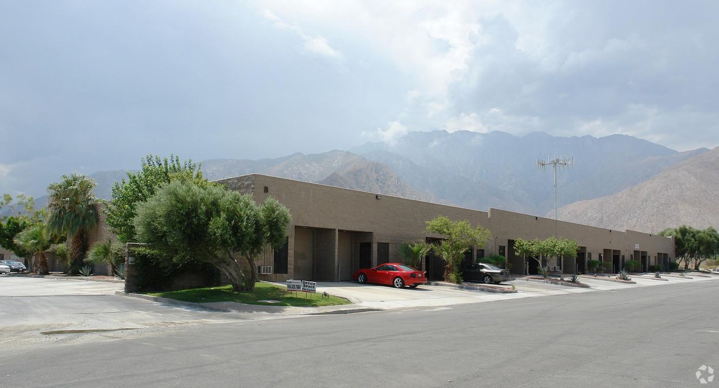 Bldg A photo 3