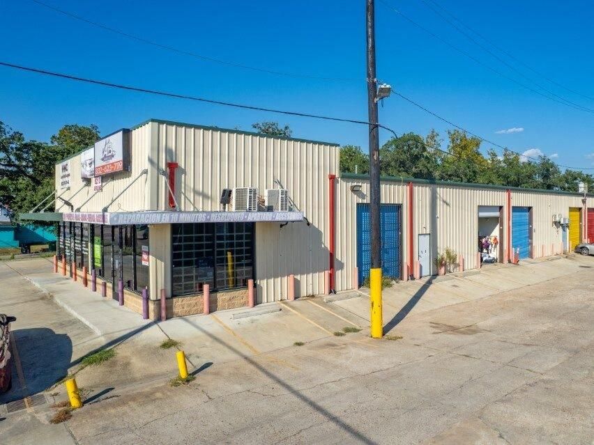 Airline Business Park photo 2
