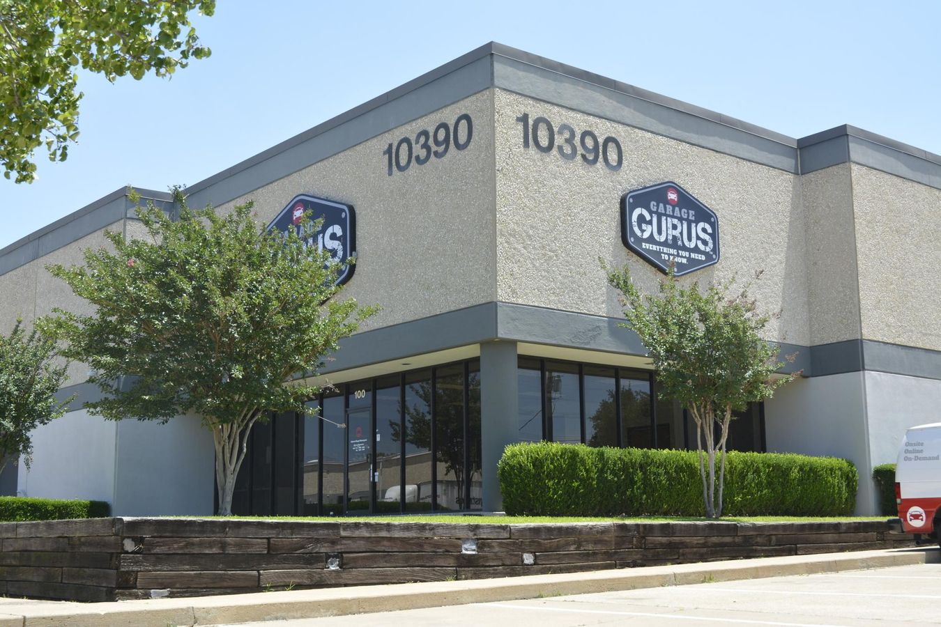 Lombardy Distribution Center (10390 Shady Trail) photo 3