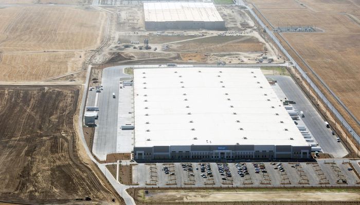 Warehouse Space for Rent at 7000 Power Line Rd. Sacramento, CA 95837 - #1