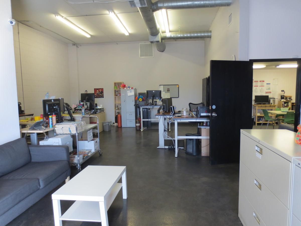 Industrial Property For Lease photo 4