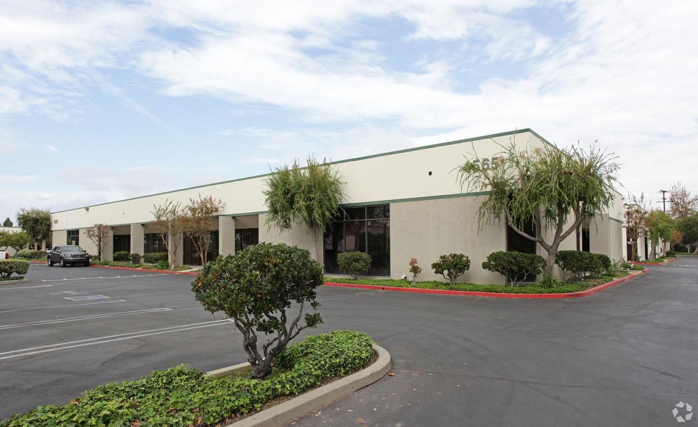 Bldg 7/8 photo 1