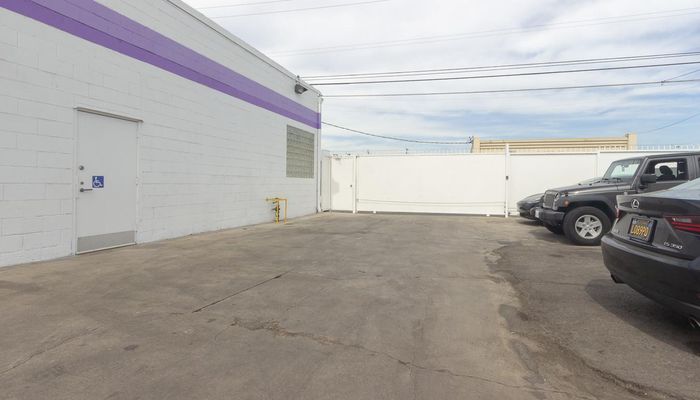 Warehouse Space for Sale at 7260 Atoll Ave North Hollywood, CA 91605 - #28