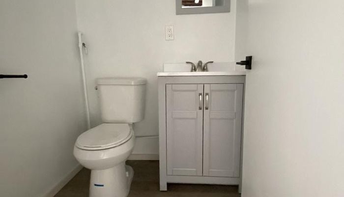 Warehouse Space for Rent at 7361 Ethel Ave North Hollywood, CA 91605 - #10