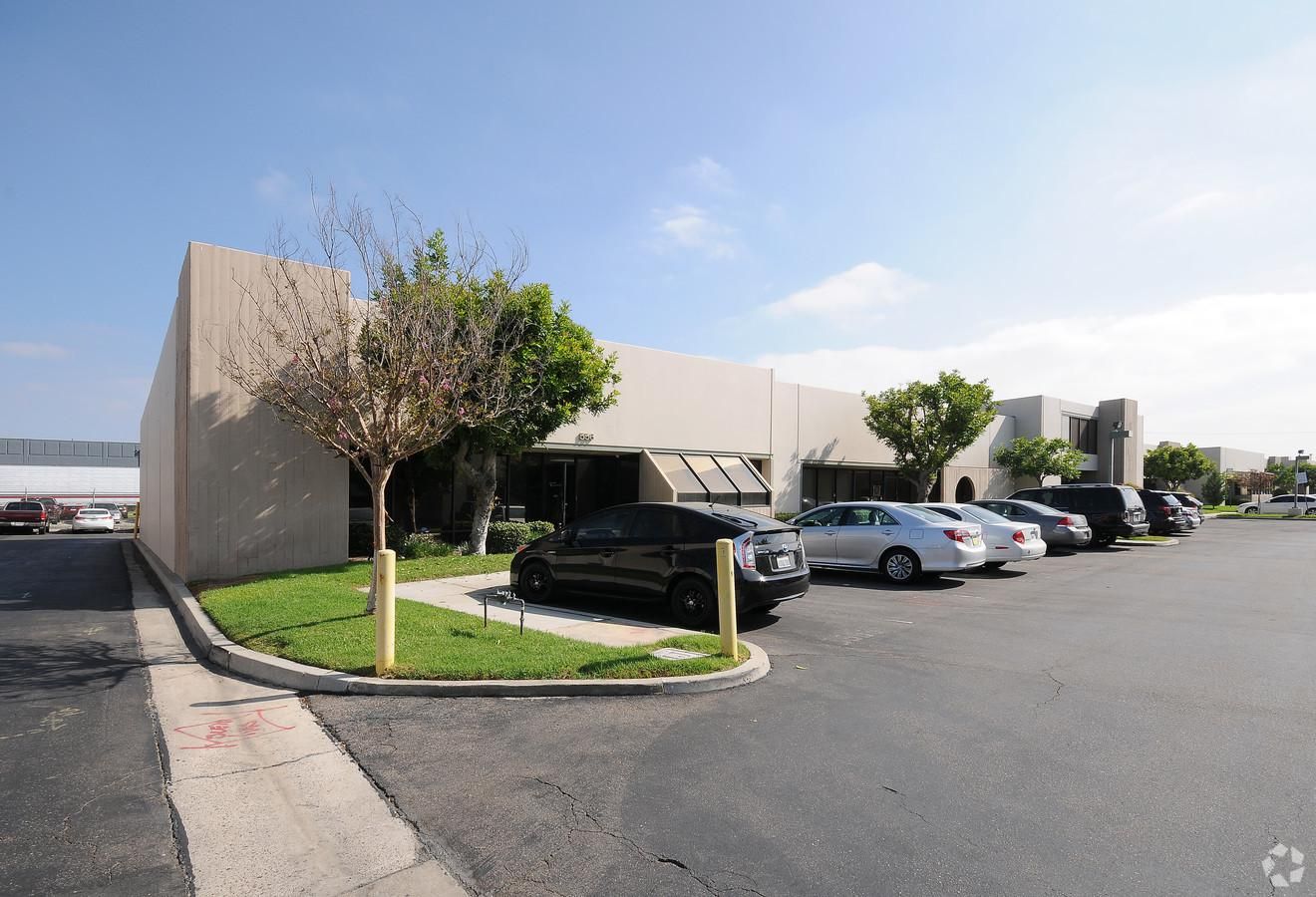 Industrial Property For Lease photo 1