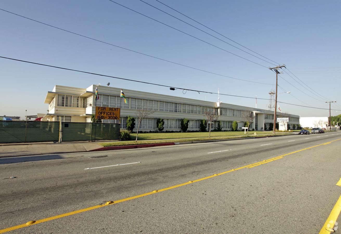 GEHR Bldg photo 1
