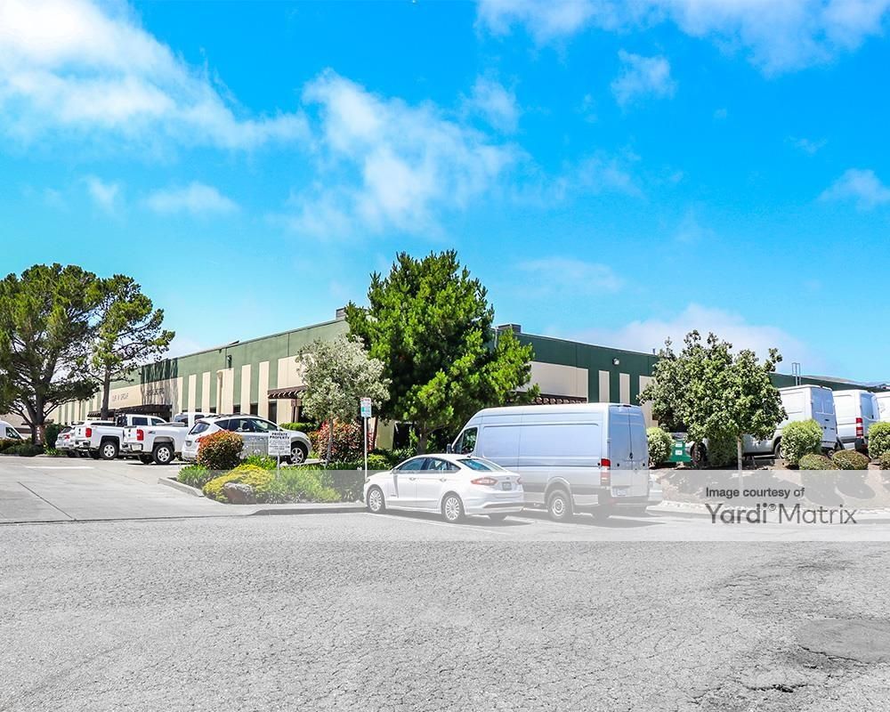 Swift Avenue Industrial Center photo 4
