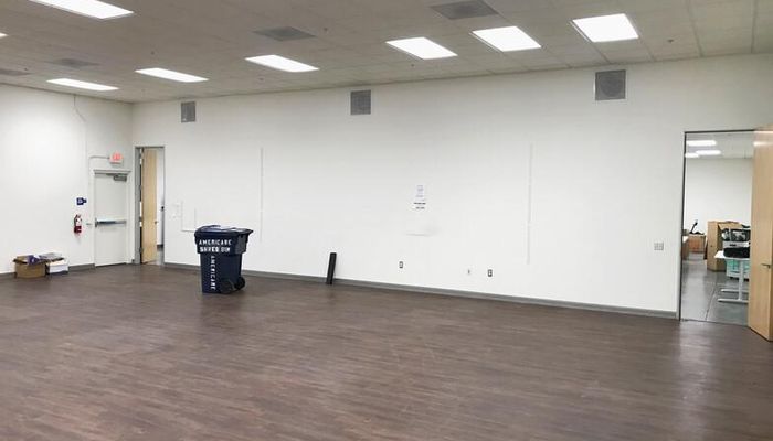 Warehouse Space for Rent at 1151-1155 S Boyle Ave Los Angeles, CA 90023 - #18