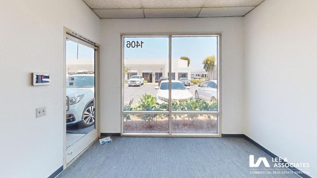Walnut Avenue Business Park photo 4