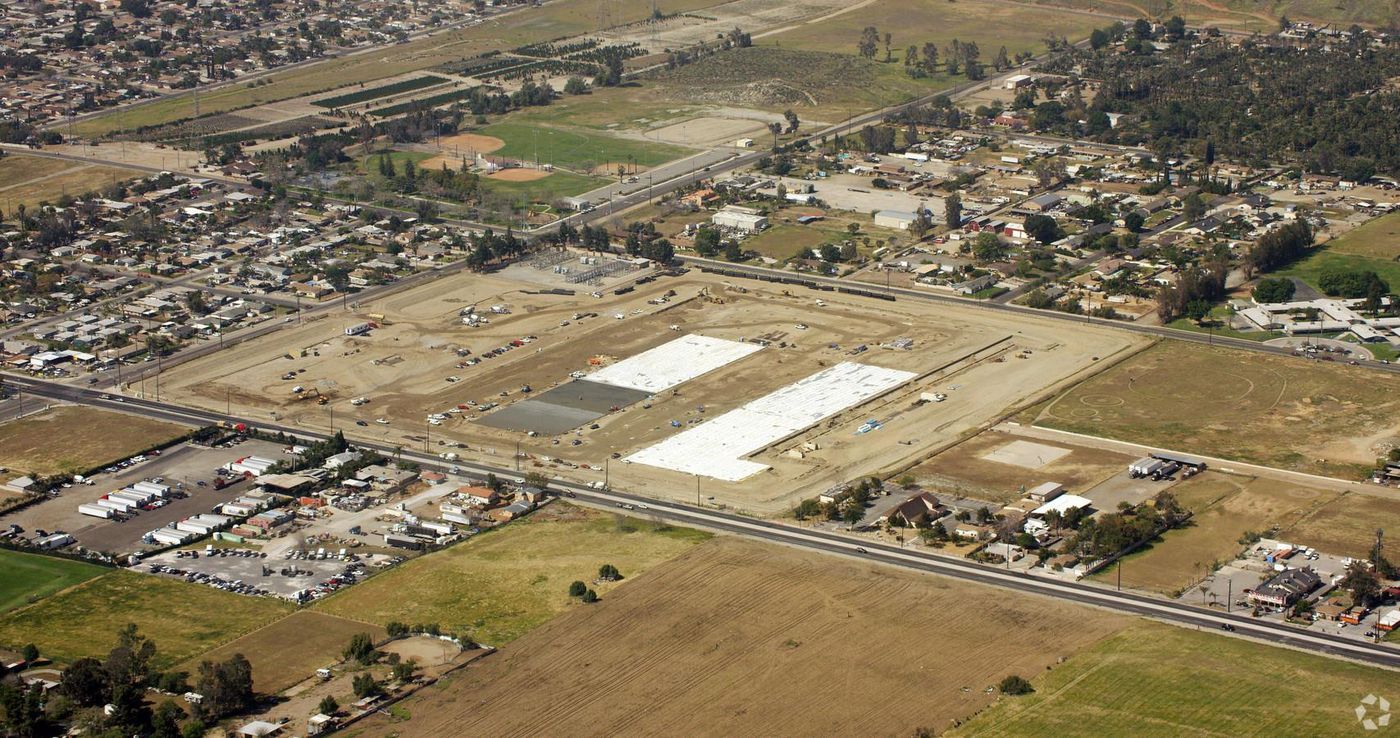 Industrial Property For Lease photo 3