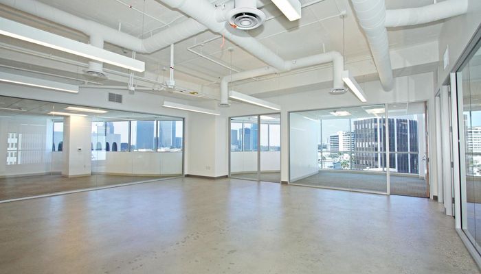 Office Space for Rent at 9701 Wilshire Blvd Beverly Hills, CA 90212 - #8