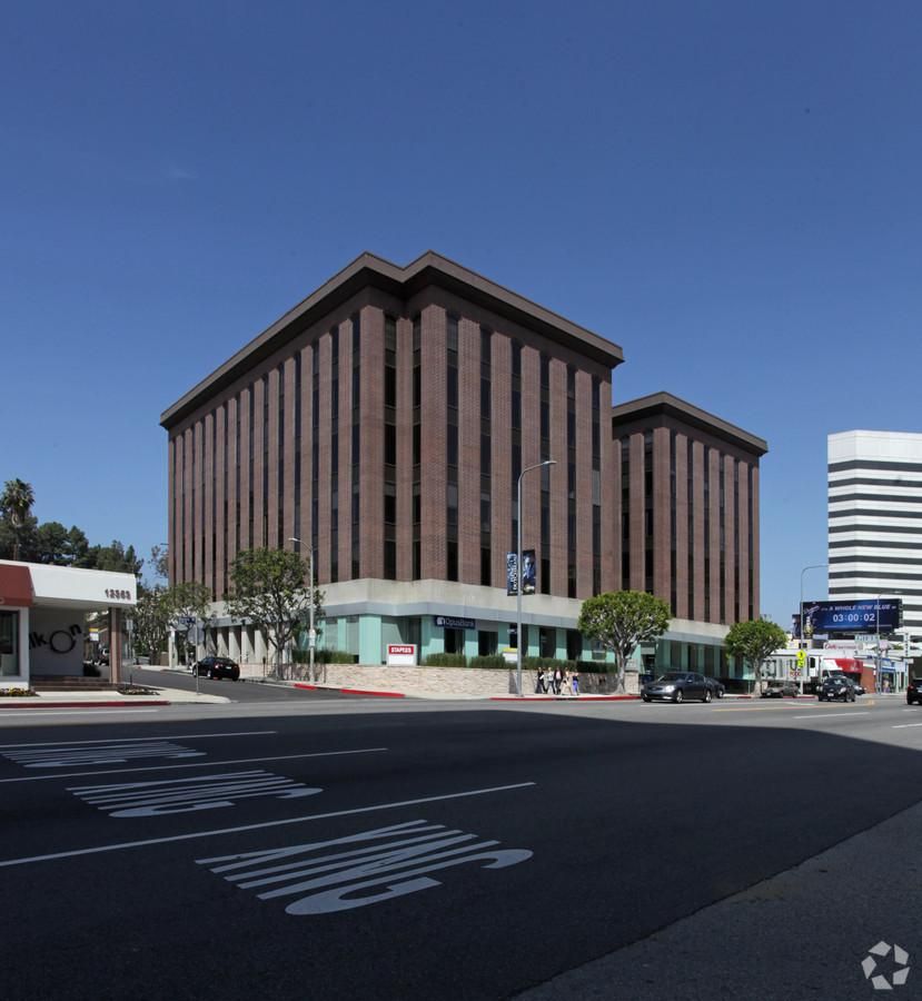 Wilshire Pacific Plaza photo 1