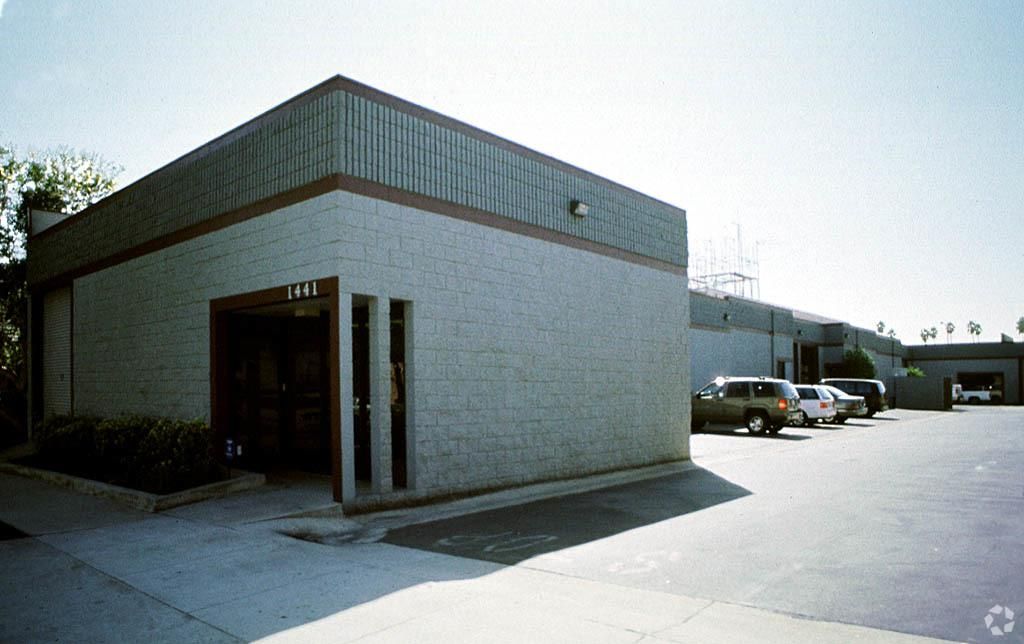 Multiple Spaces Property For Lease photo 2