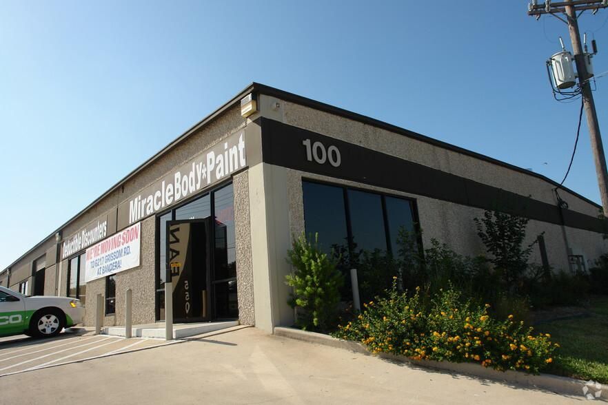 Bandera Business Park 5504-1 Bandera Rd photo 3