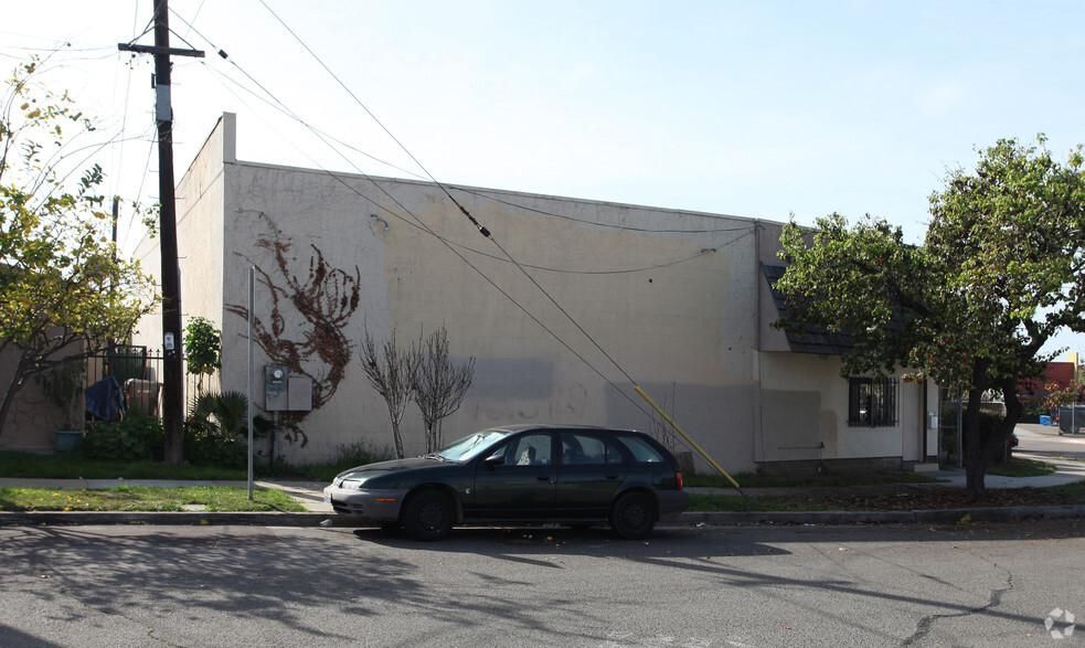 901 Coolidge Ave photo 1
