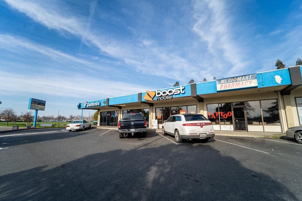 Hilltop Plaza photo 4