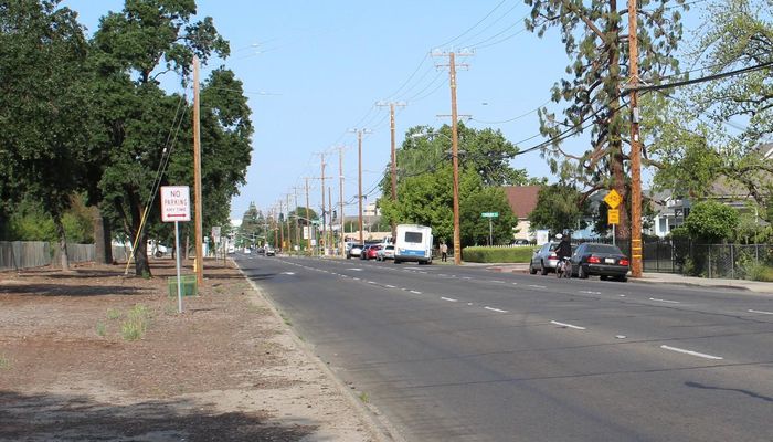 Warehouse Space for Sale at 1130 E Mineral King Ave Visalia, CA 93292 - #8