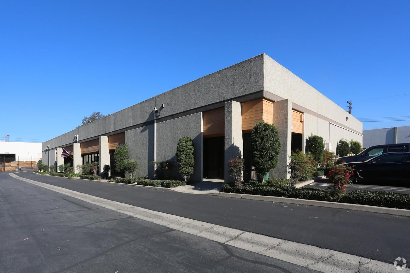 Industrial Property For Lease photo 1