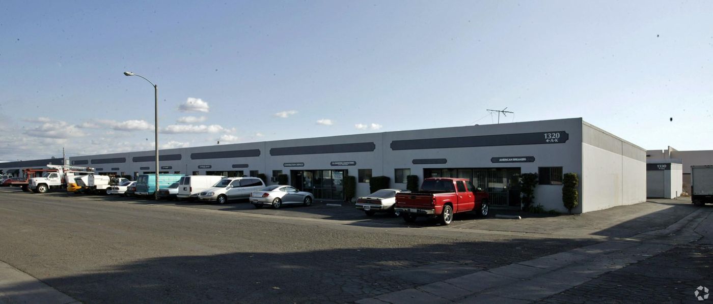 Industrial Property For Lease photo 1