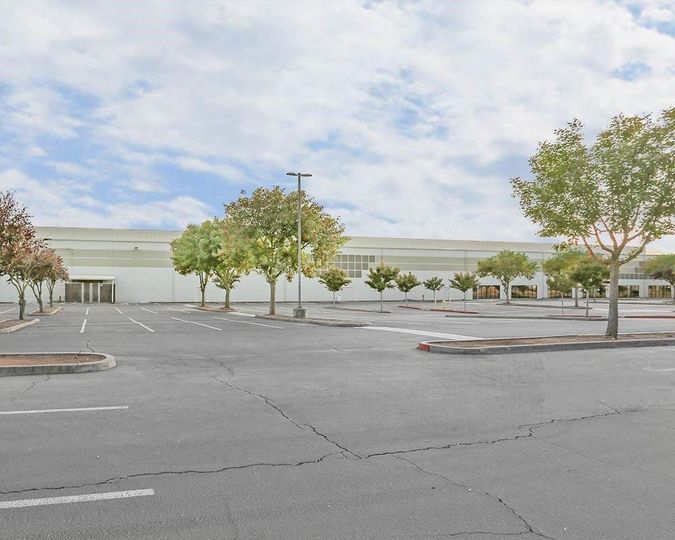 Lincoln Air Park - 1601 Aviation Blvd
