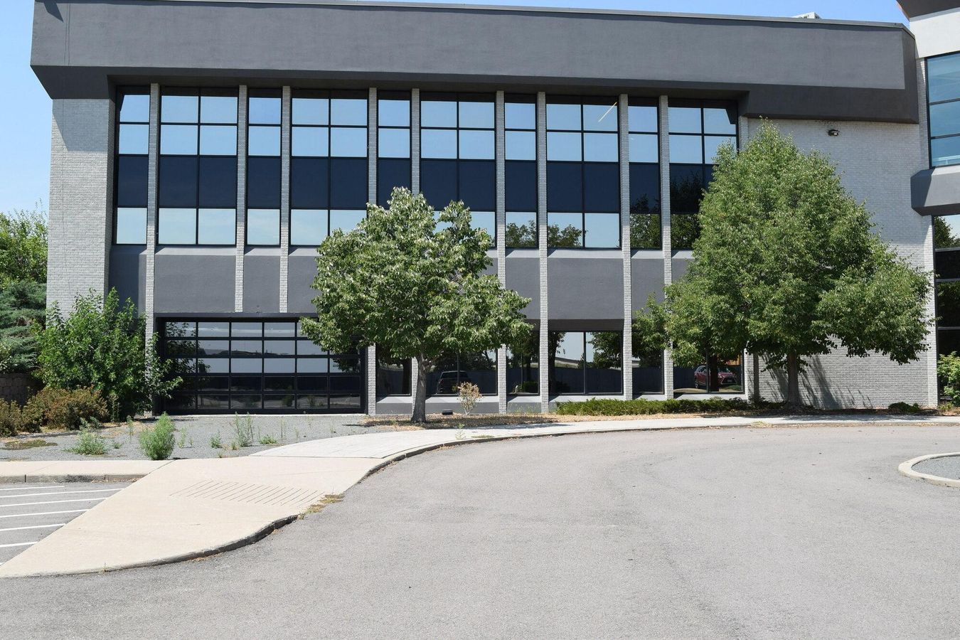 400 W. 48th Ave. Suite 125 photo 4