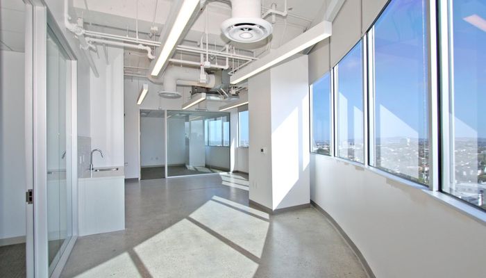 Office Space for Rent at 9701 Wilshire Blvd Beverly Hills, CA 90212 - #12