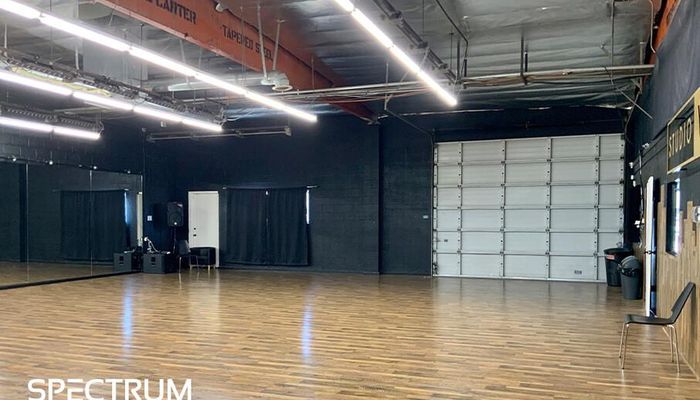 Warehouse Space for Rent at 7742-7746 Gloria Ave Van Nuys, CA 91406 - #3