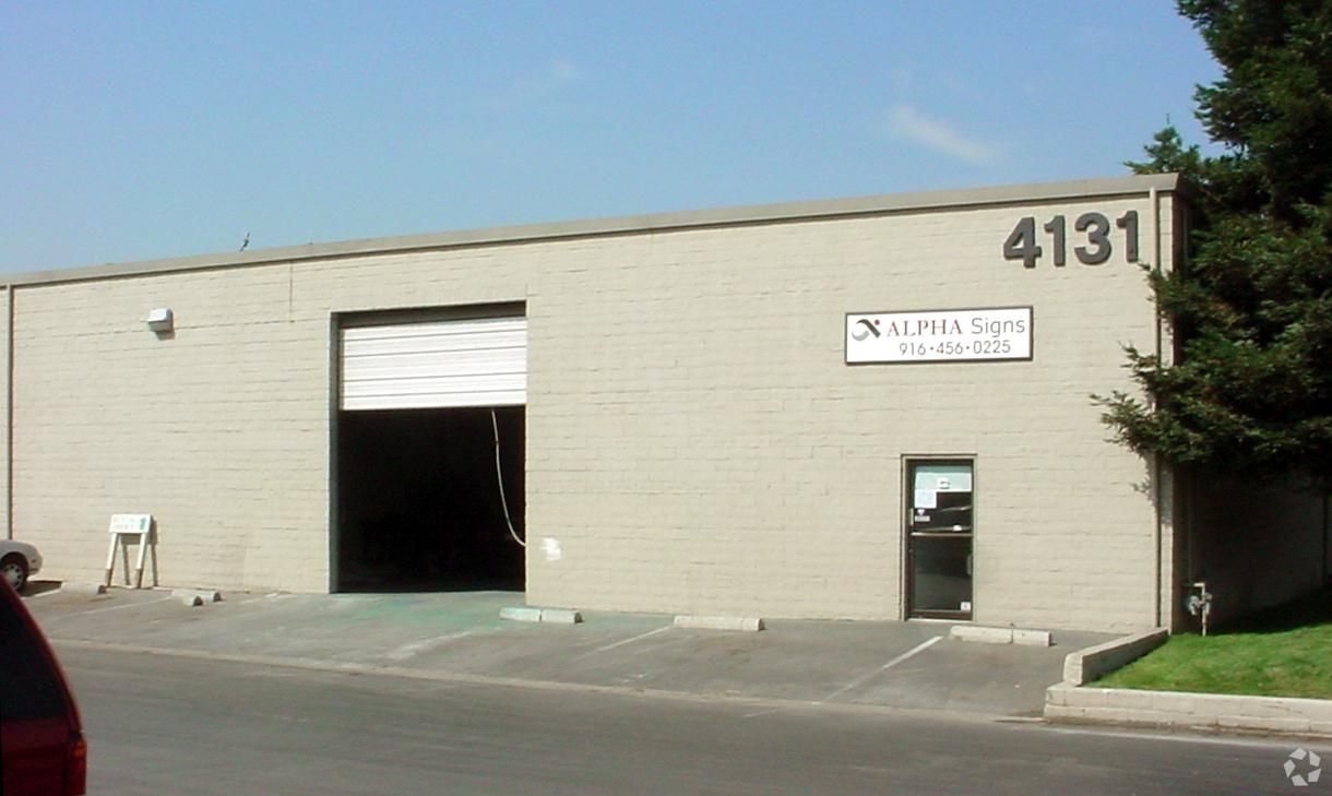 Industrial Property For Lease photo 2