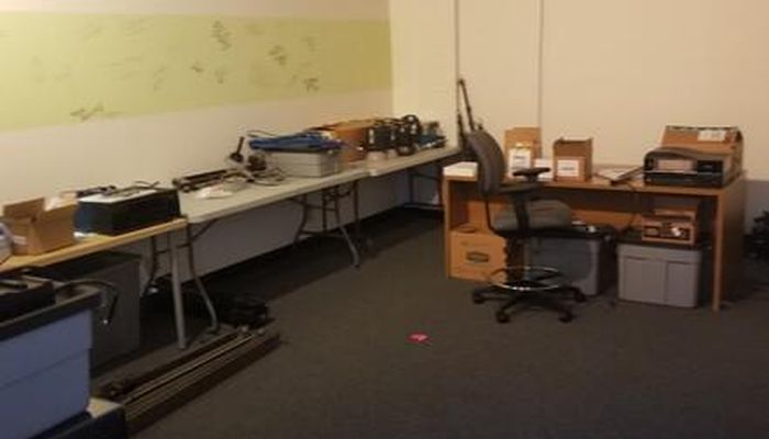 Warehouse Space for Rent at 166 S Victory Blvd Burbank, CA 91502 - #4