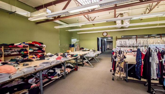 Warehouse Space for Rent at 2444 Porter St Los Angeles, CA 90021 - #60