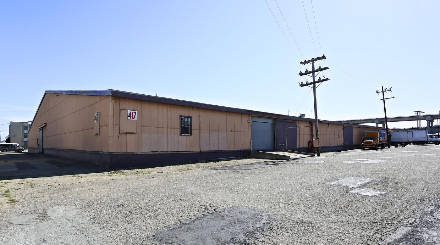 Bldg 417 photo 4