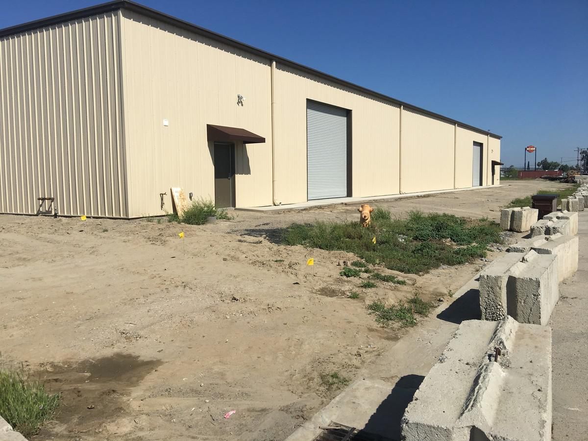 Bldg F photo 1