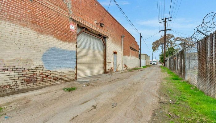 Warehouse Space for Rent at 142 S D St Porterville, CA 93257 - #8