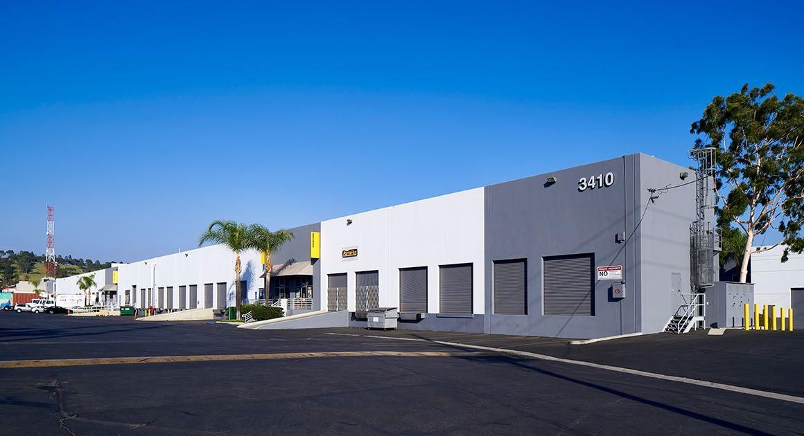 Glendale Commerce Center photo 1