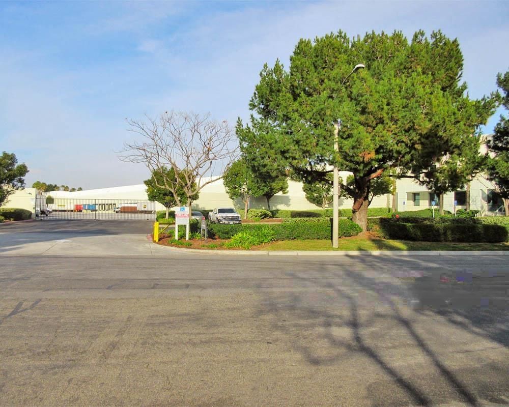 Empire Business Center photo 4