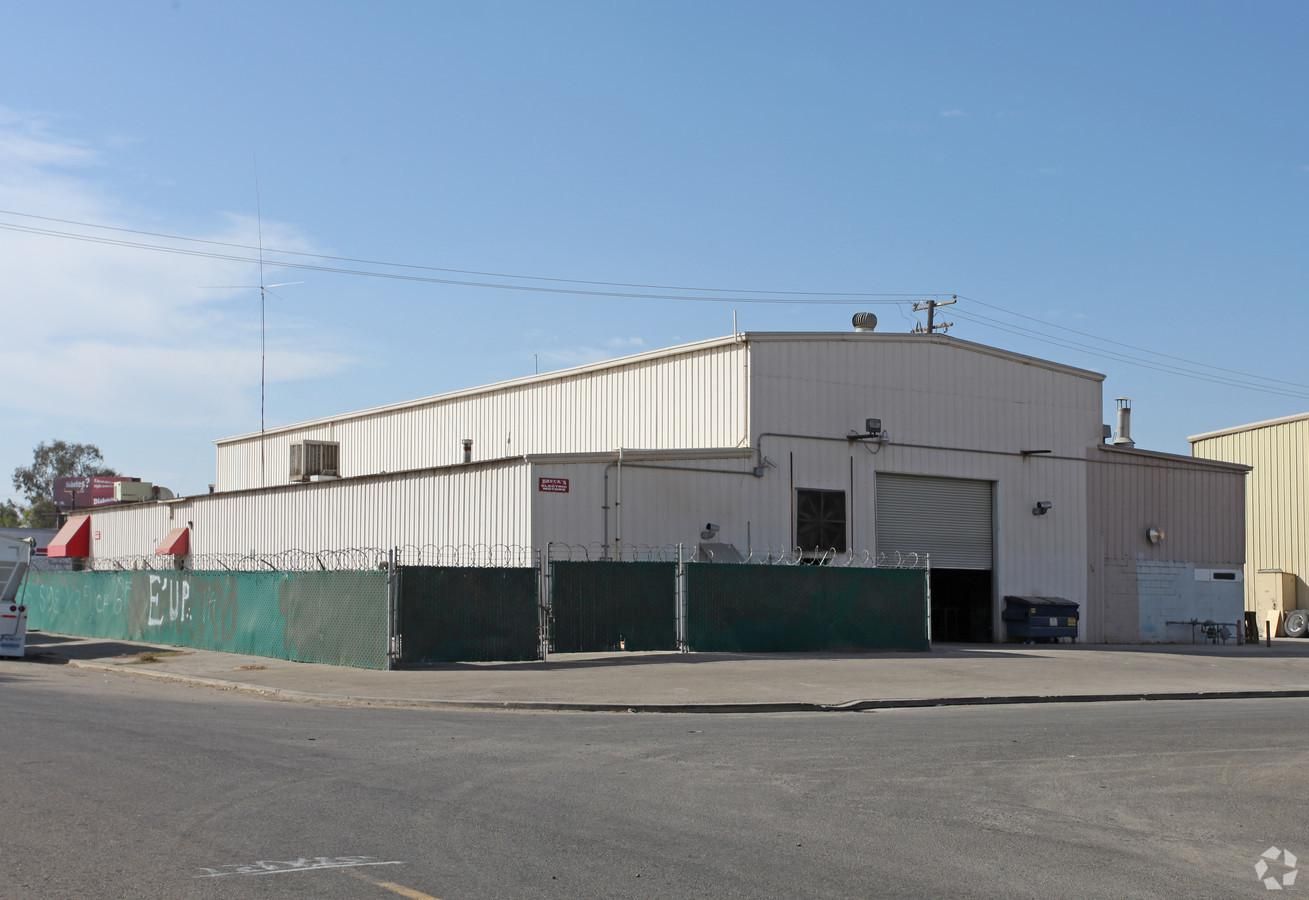Industrial Property For Lease photo 2
