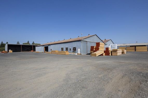 7325 Reese Road