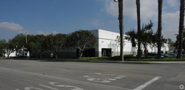 Rancho Business Center
