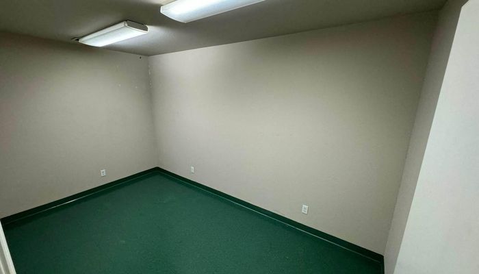 Warehouse Space for Rent at 1143 Security Court Tulare, CA 93274 - #9